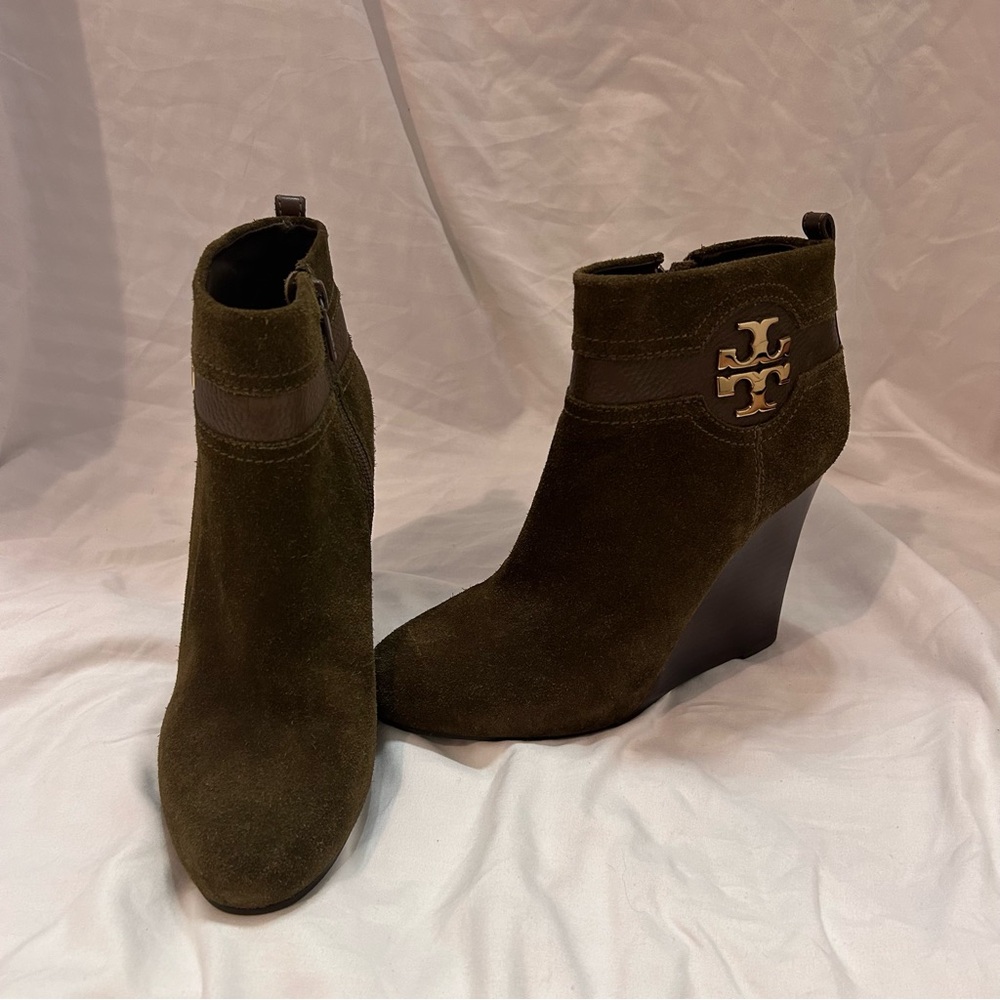 Tory Burch wedges